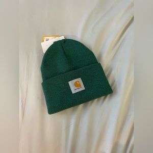 NWT 🏷️ | Carhartt Knit Beanie 💚